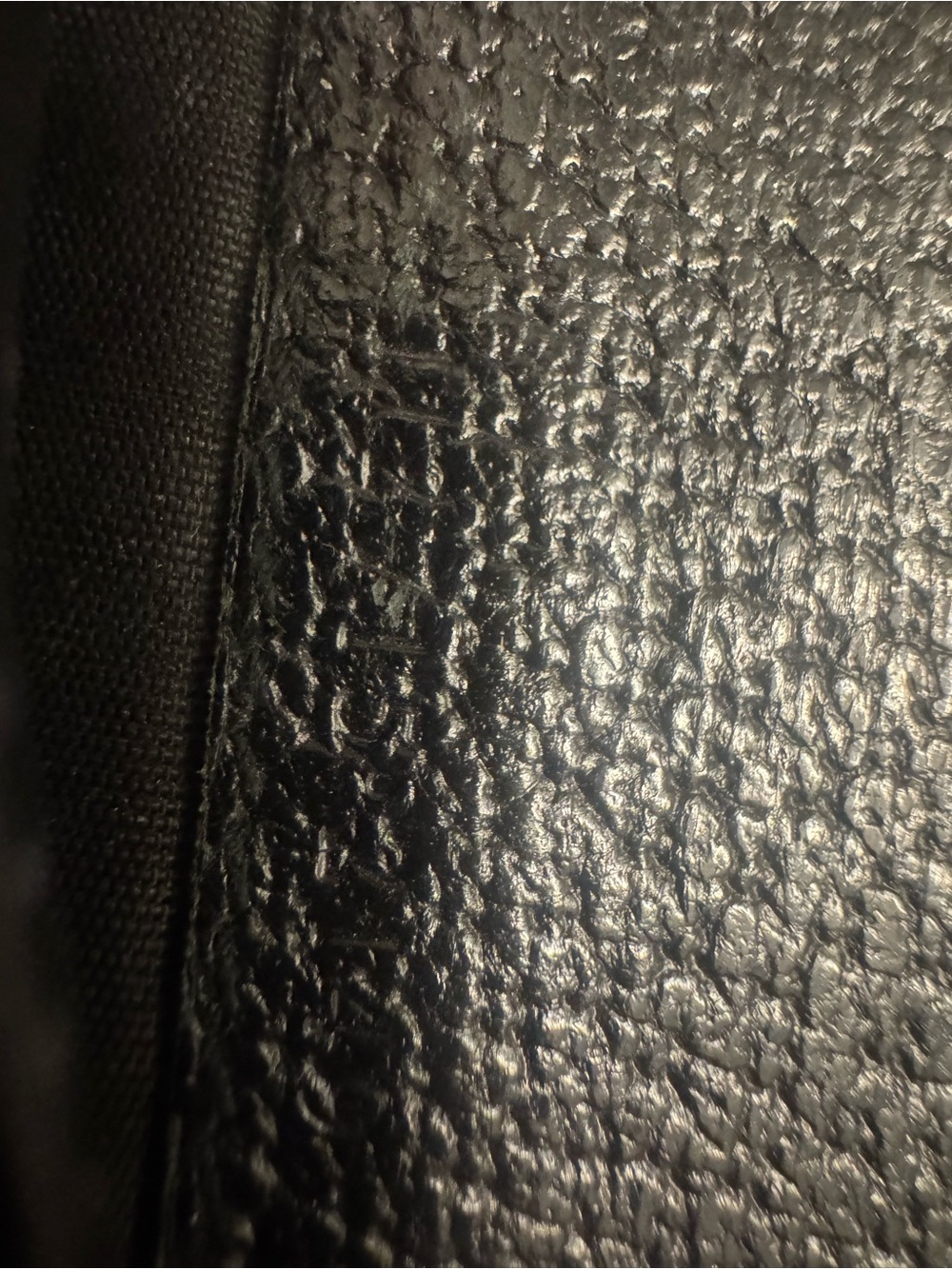 Gucci Black GG Canvas Wallet - Picture 3 of 7